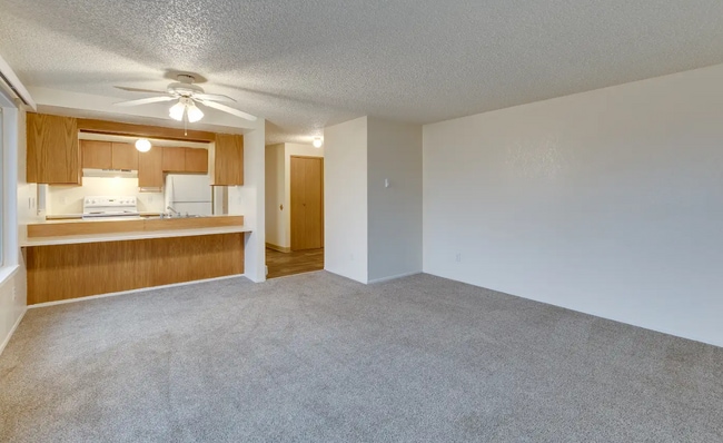 Building Photo - Evergreen Residences