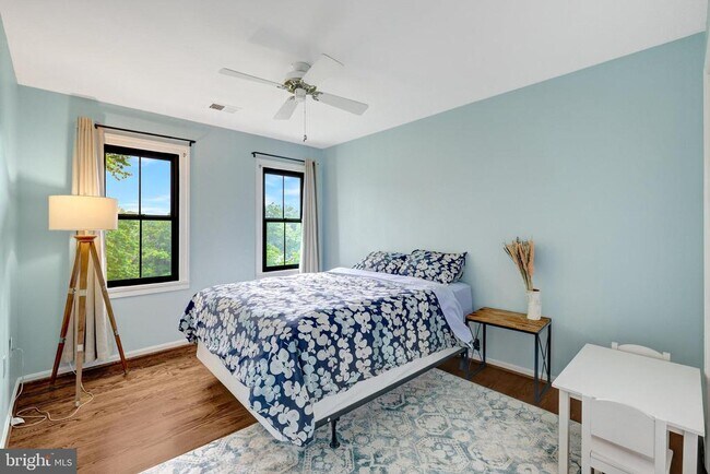 Building Photo - 10904 Belgravia Ct