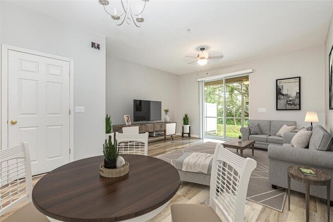 Building Photo - 1125 Grantham Dr