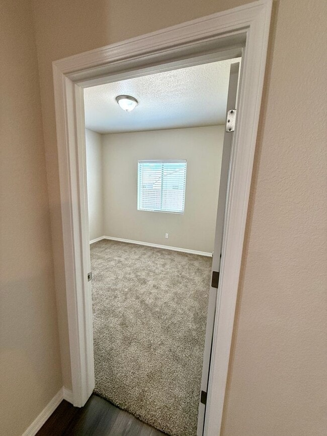 Building Photo - Beautiful 4-Bedroom Home for Rent in Cerba...