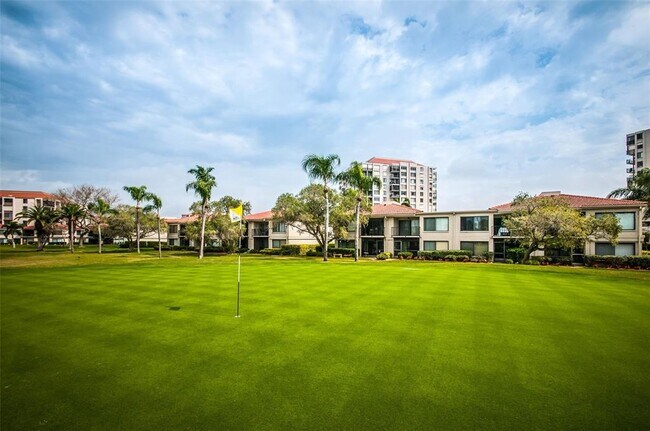 Building Photo - 6322 Palma Del Mar Blvd S