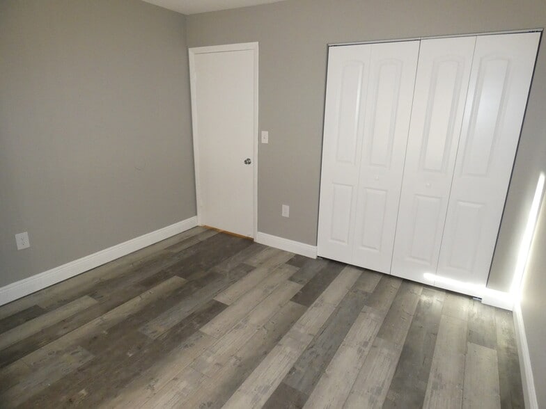 Building Photo - 8911 NW 28th Dr