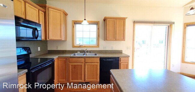 Building Photo - 3 br, 2 bath House - 5820 Kit Ln. S.