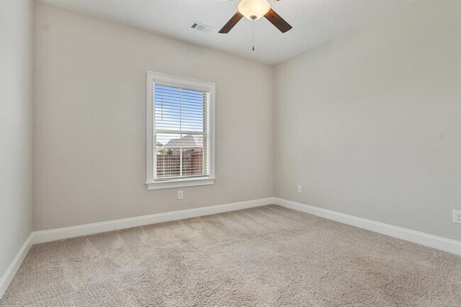 Building Photo - 1420 Wildlife Wy