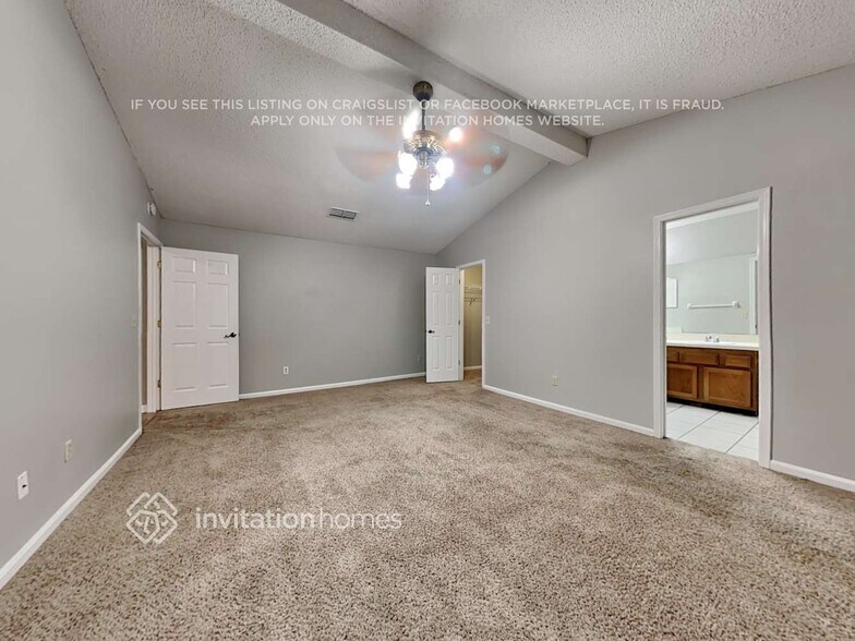 Building Photo - 479 Baybrook Dr