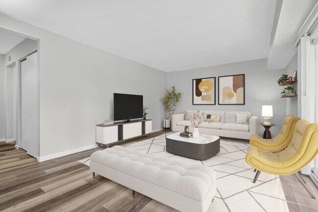 Building Photo - 2705 Center St