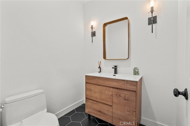 Building Photo - 3450 Malaga Ct