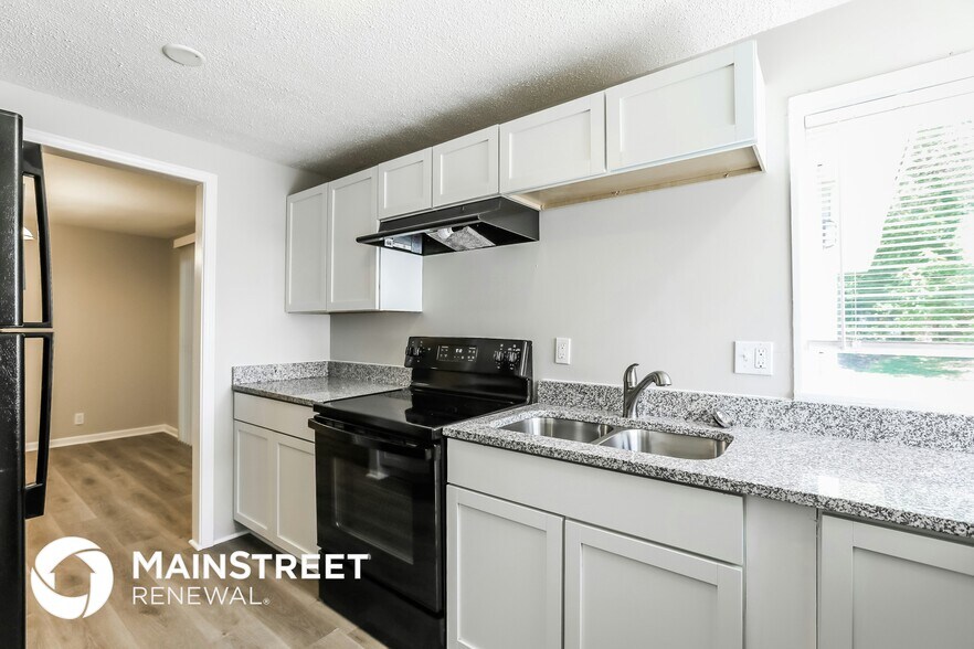 Building Photo - 10202 W 88th Terrace