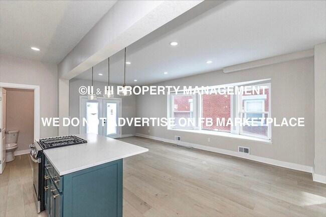 Building Photo - 3517 Jefferson St