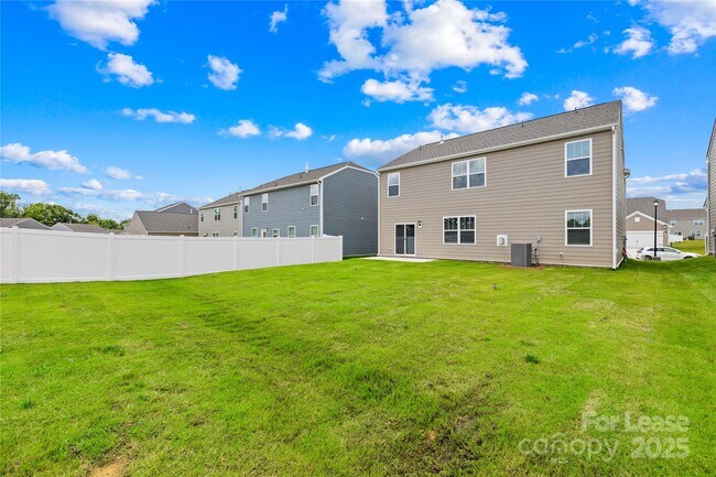 Building Photo - 537 Zermatt Ct