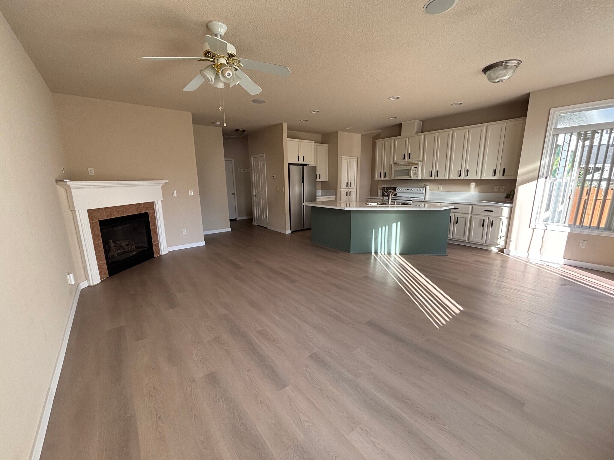 Building Photo - 5119 NE 90th St