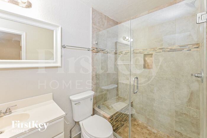 Building Photo - 8571 Spring Green Dr