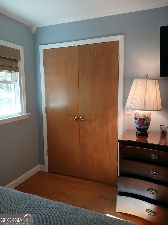 Building Photo - 1385 Linkwood Ln