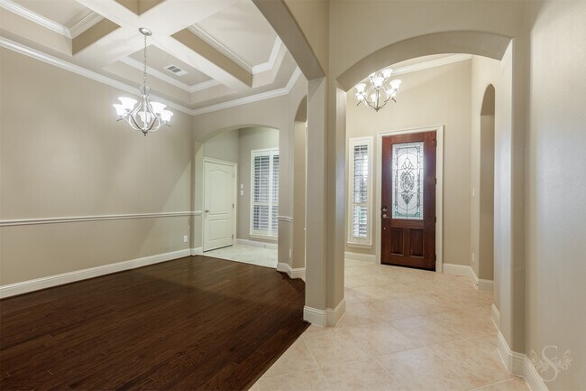 Building Photo - 32611 Waltham Crossing