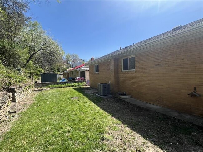 Building Photo - 1166 Lapish Rd