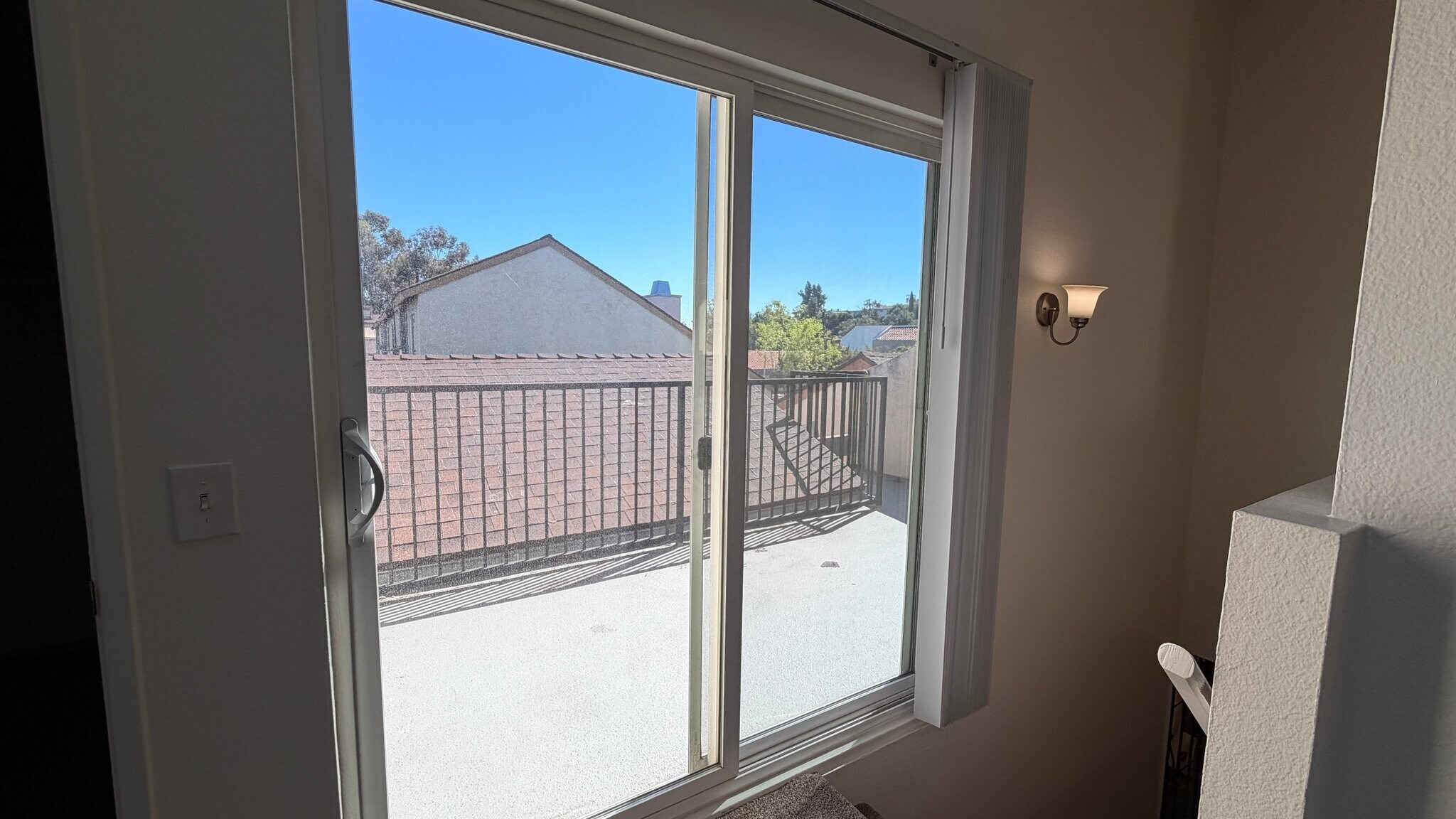 Building Photo - 5027 Guava Ave