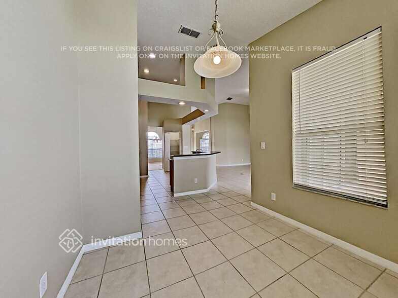 Building Photo - 2718 Old Redpine Way