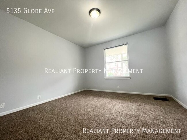 Building Photo - 5135 Globe Ave