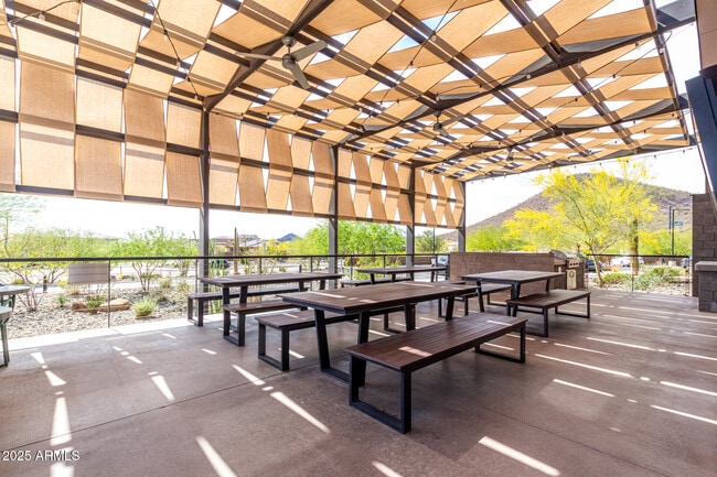 Building Photo - 12637 W Cassia Trail
