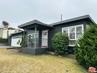 Building Photo - 620 25th St