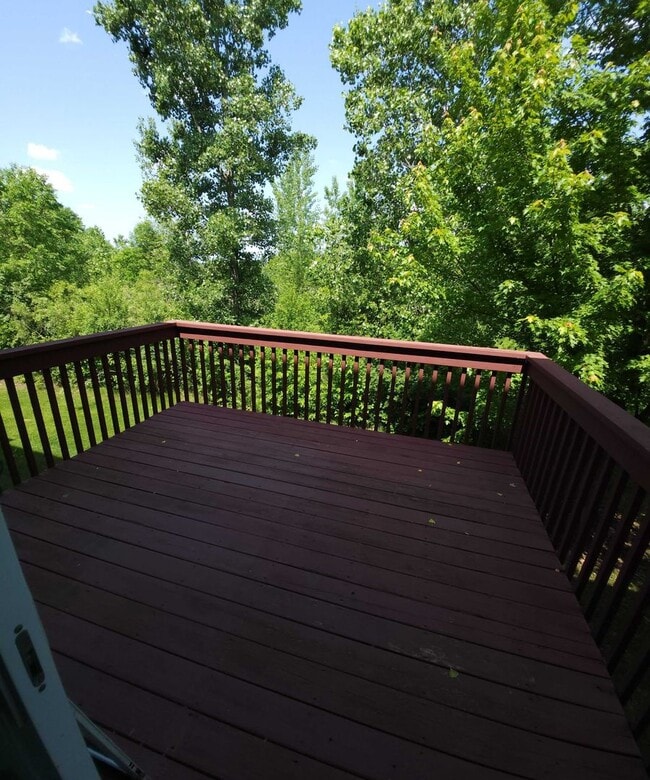 Building Photo - Ready to go forest lake 3 bed 4 bath townh...
