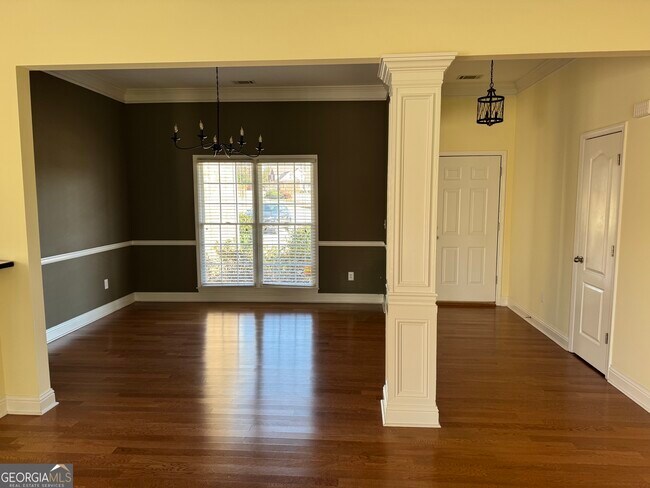 Building Photo - 1040 Willowynd Point