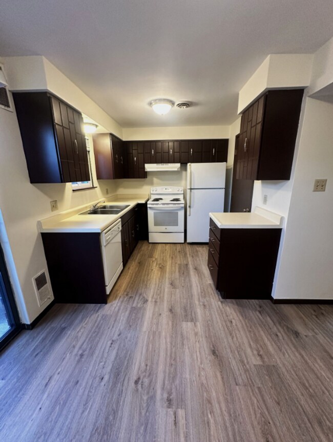 Interior Photo - Briarwood Townhomes