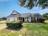 Building Photo - 10157 Riggan Dr