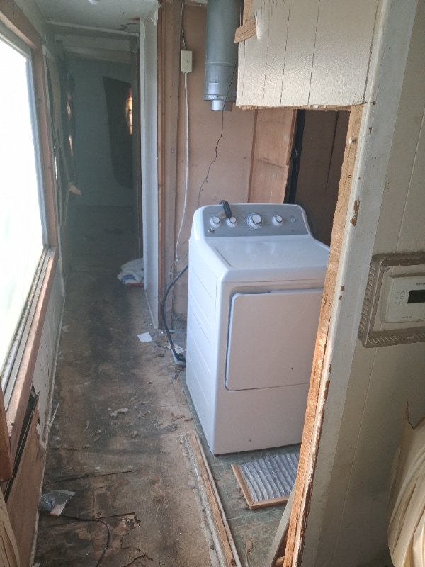 Building Photo - 2971 W 12th St