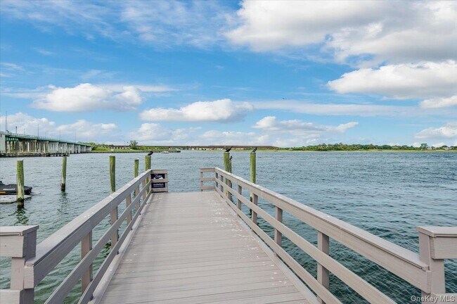 Building Photo - 177 Albany Blvd