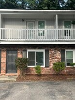 Building Photo - 290 Fleming Rd