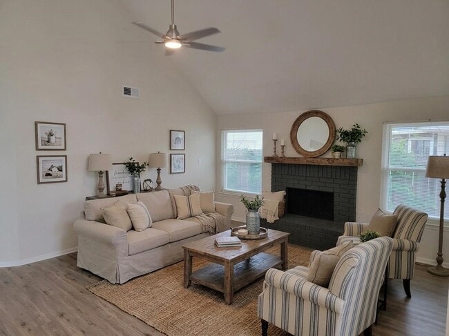 Building Photo - 6311 Diamond Rock Dr