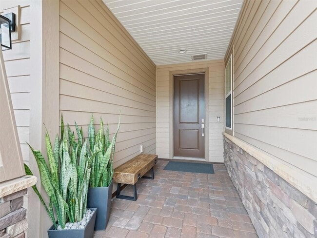 Building Photo - 5672 NW 40th Pl