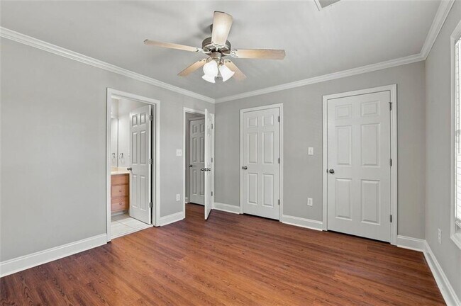 Building Photo - 105 Whitehead Rd