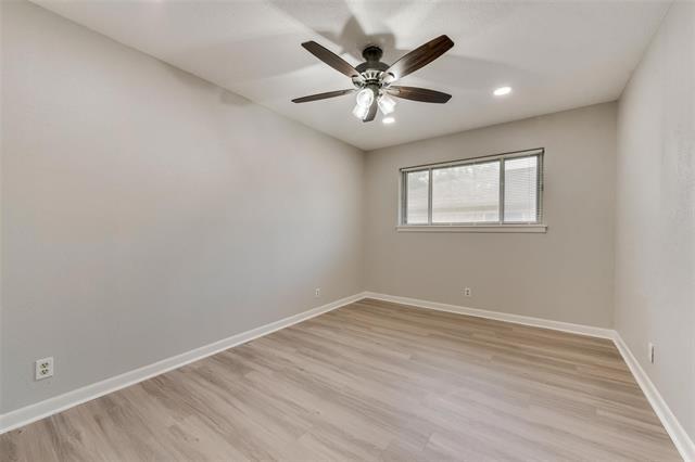 Building Photo - 2325 Shady Grove Dr