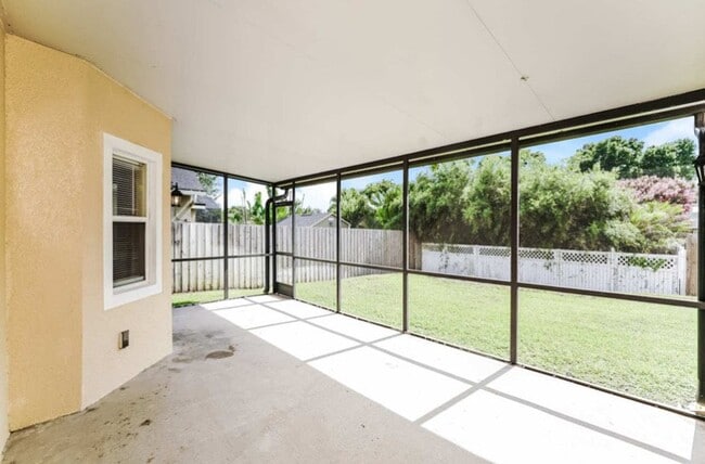 Building Photo - 5248 Chiswick Cir