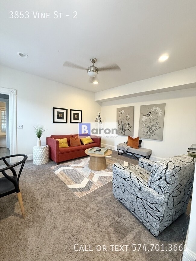 Building Photo - 3853 Vine St