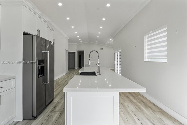 Building Photo - 15037 Brighton Ln