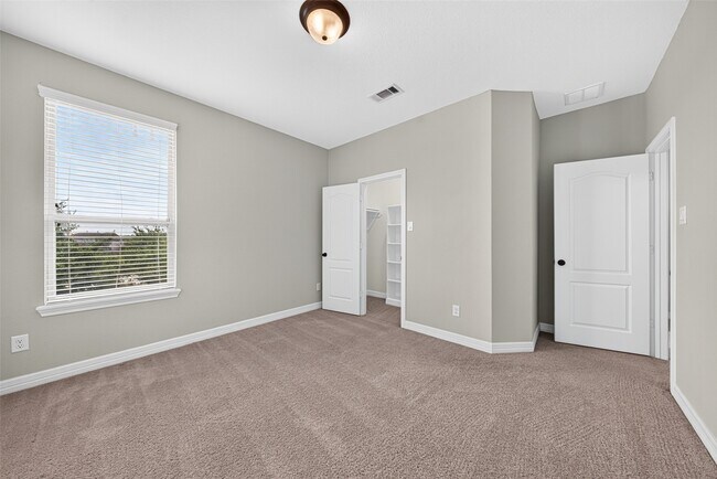 Building Photo - 26302 Misty Ember Ln