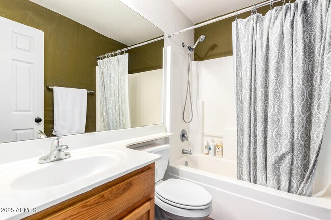 Building Photo - 17530 W Wind Drift Ct