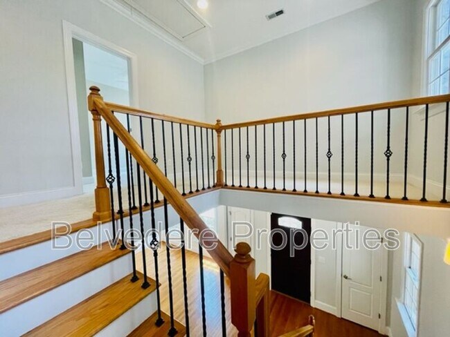 Building Photo - 4204 Peppervine Trail
