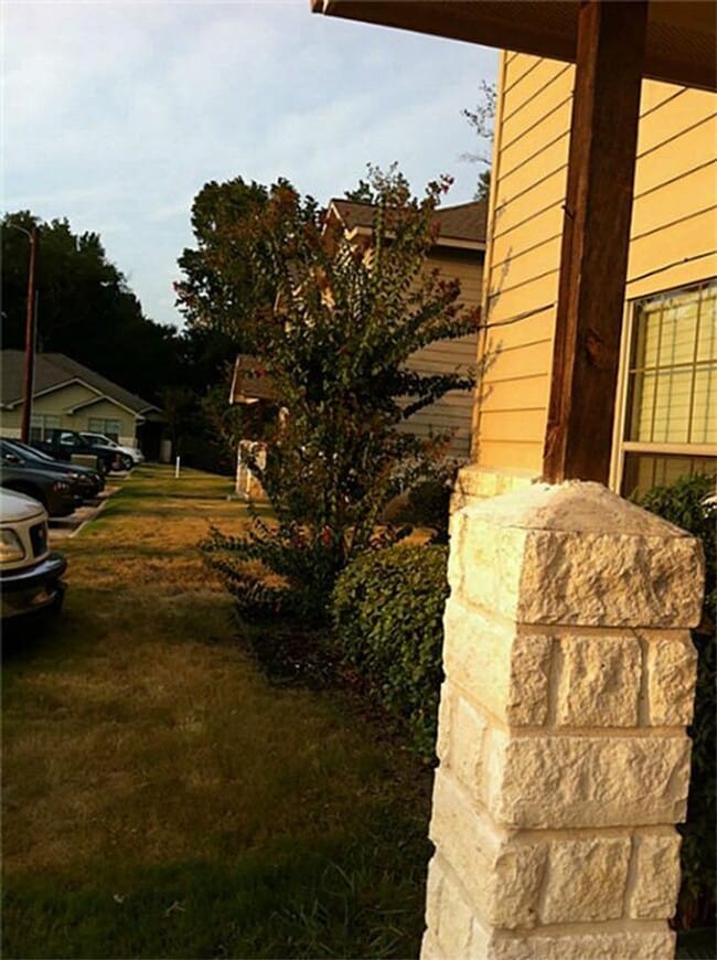 Building Photo - The Ranch at Sam Houston - 3 bdrm, 3 baths, close to SHSU!