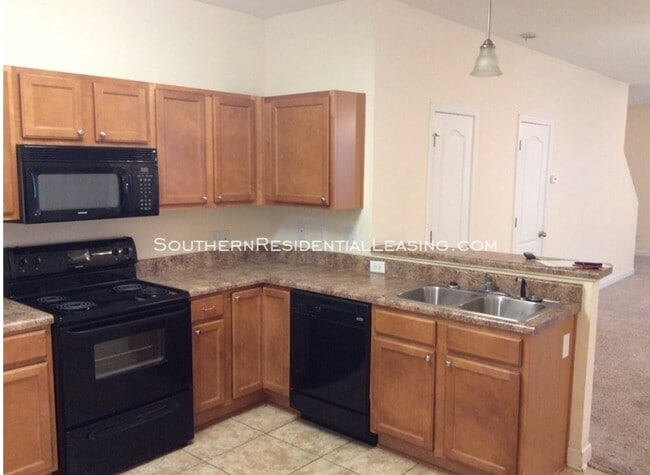 Building Photo - 2002 Shelene Way