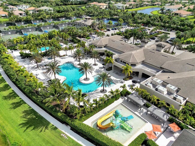 Building Photo - 9368 Eden Roc Ct