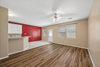 Building Photo - 341 Capella Oaks Ln