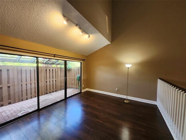 Building Photo - 4192 SW 87th Terrace