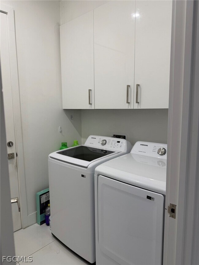 Building Photo - 2301 NW 7th St