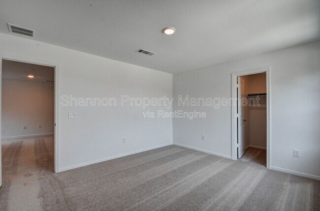 Building Photo - 16642 Teak Mantle Rd