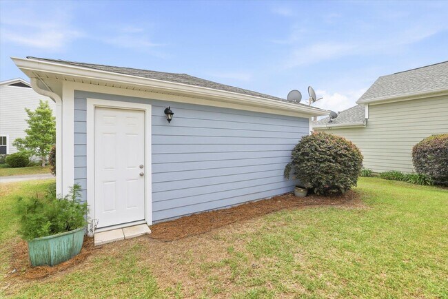 Building Photo - 3105 Mist Flower Rd