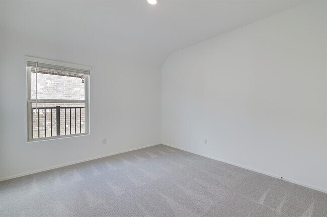 Building Photo - 10935 Water Hyssop Ln